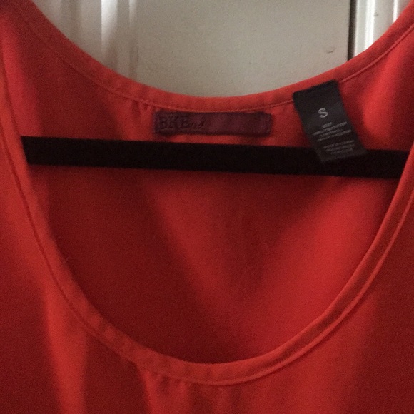 Tank Top ❤️ - Picture 3 of 3